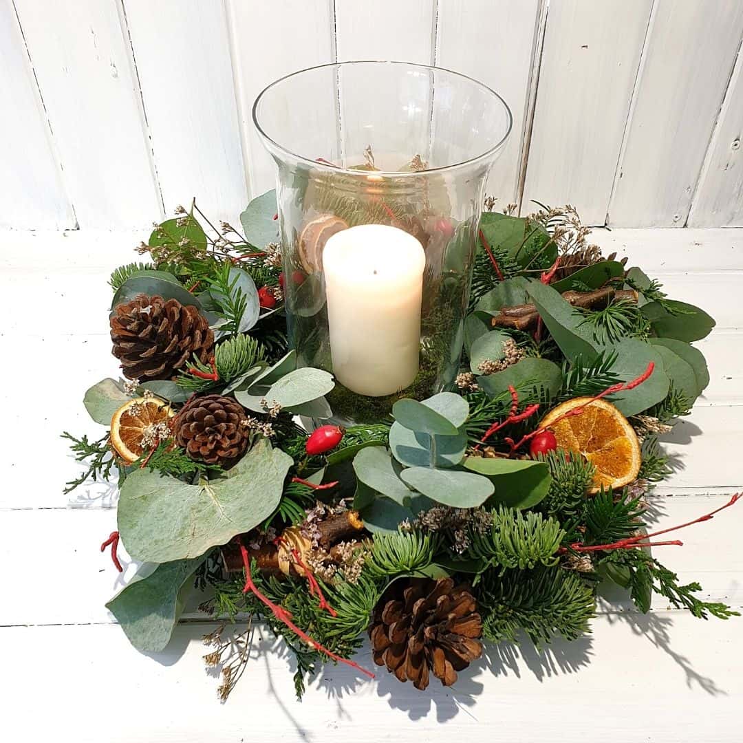 Natural Christmas arrangement