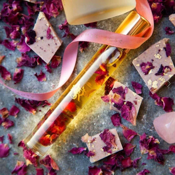 Awen Rose Pulse Kiss Pocket Perfume Oil Rose Vanilla