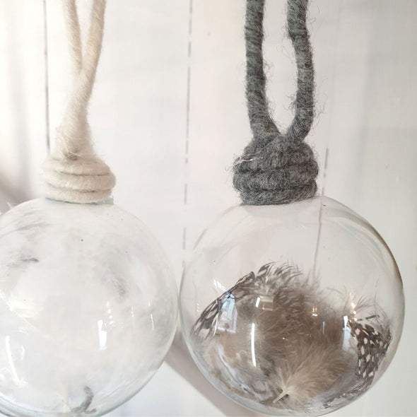 3" CLEAR GLASS CHRISTMAS BAUBLE
