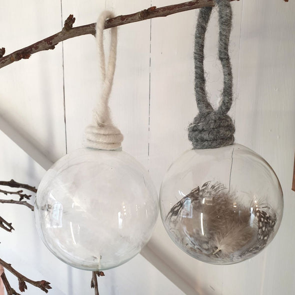 3" CLEAR GLASS CHRISTMAS BAUBLE