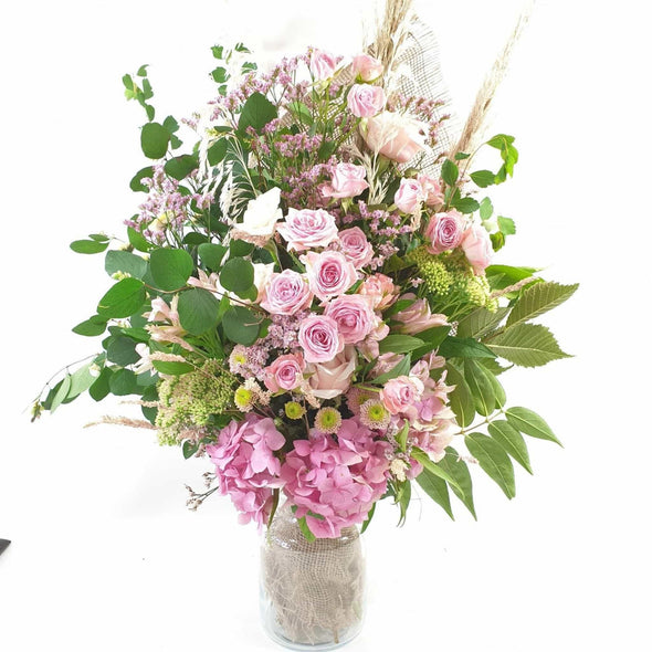 The Lavish Flowers Subscription
